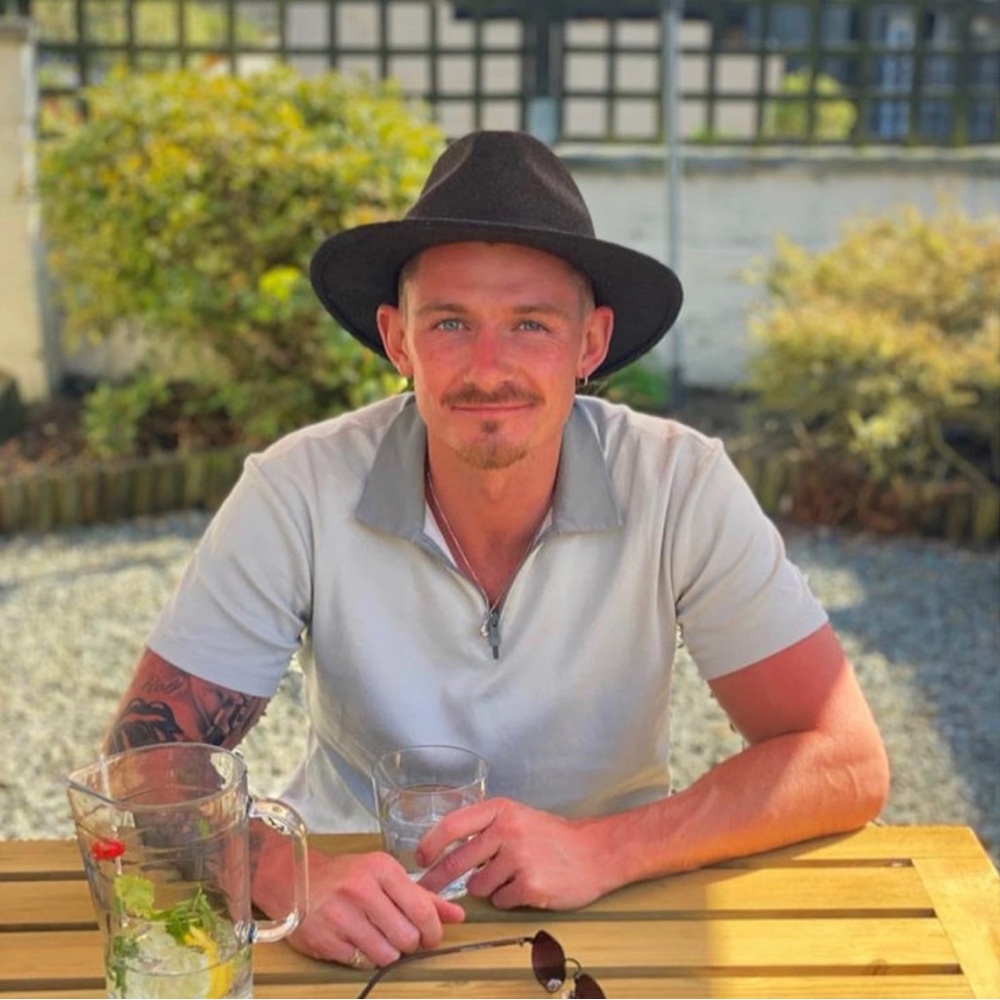 Meet your Posher, Mark